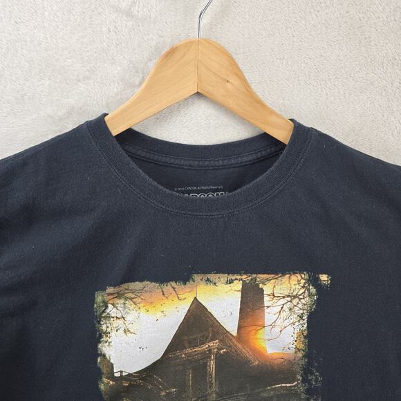 Capcom Resident Evil Biohazard PS4 2016 Game Promo Shirt Large Black Lootcrate - Picture 3 of 8